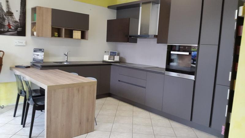 CUCINA COMPONIBILE laccata opaca TIME-GLASS-DEKTON-MIELE-SMEG -40%